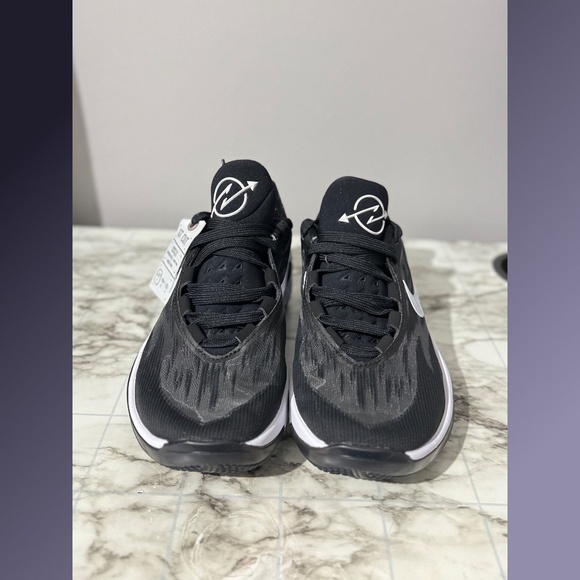 Nike Air Zoom GT Cut 2 'Black/White' Basketball Shoe DJ6015-006 Men 5.5 /Women 7 - Picture 8 of 9
